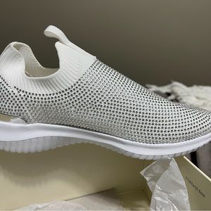 Anne Klein NEW SLIPON SNEAKERS